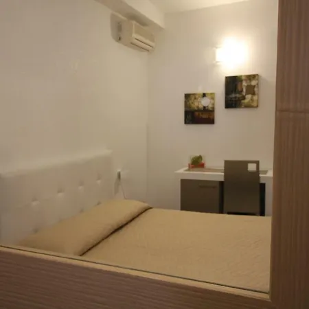 Al Centro Affittacamere Guest house *